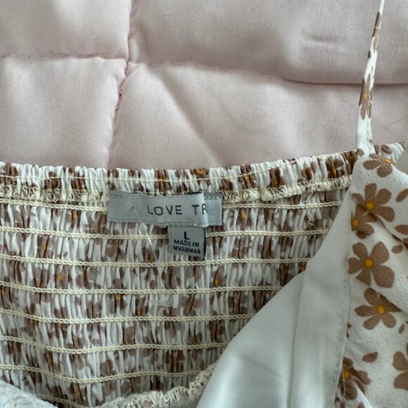 Love Tree brown and cream flowers minidress - Picture 3 of 3